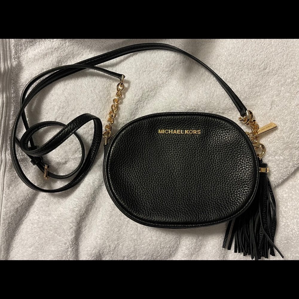 NWOT Michael Kors Small crossbody with tassel